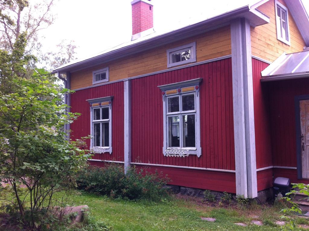 Brinkin Wanha Pappila Hotel Kokkola  Ruang foto
